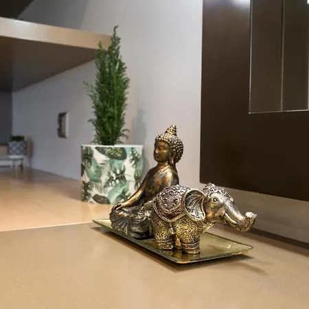 Zen Luxury Apartment